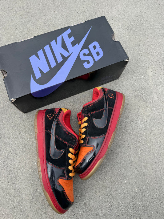 Size 9.5 - Nike Dunk Low Premium SB Hawaii