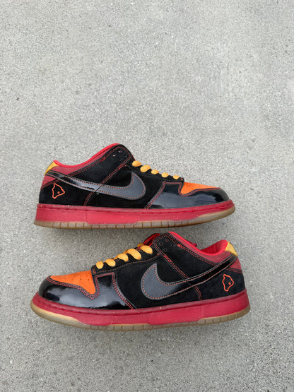 Size 9.5 - Nike Dunk Low Premium SB Hawaii