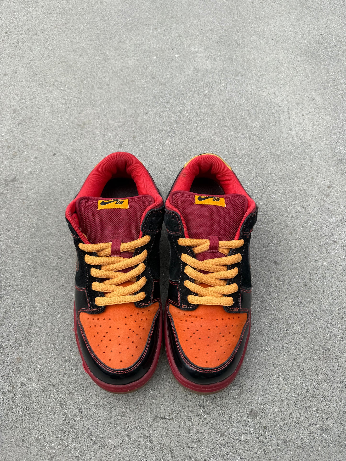 Size 9.5 - Nike Dunk Low Premium SB Hawaii