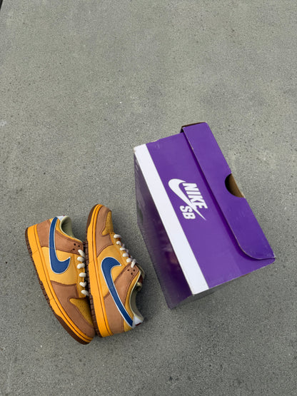 Size 9.5 - Nike Dunk Low Premium SB Newcastle
