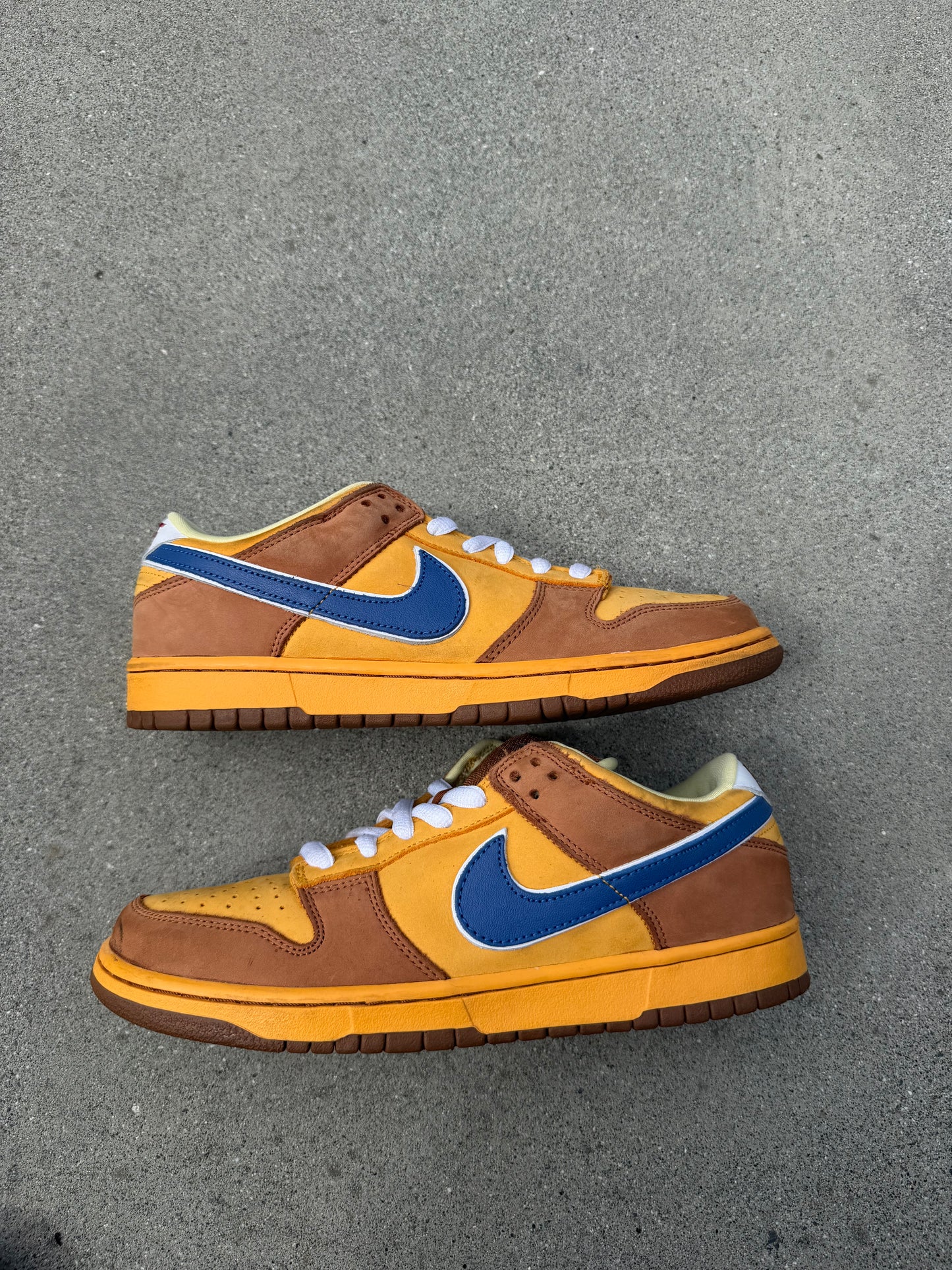 Size 9.5 - Nike Dunk Low Premium SB Newcastle