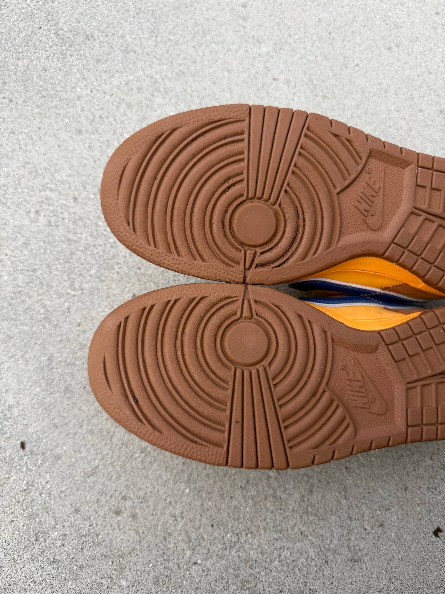 Size 9.5 - Nike Dunk Low Premium SB Newcastle