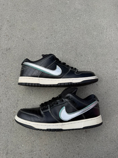 Size 9.5 - Diamond Supply Co. x Nike SB Dunk Low Pro Black Diamond