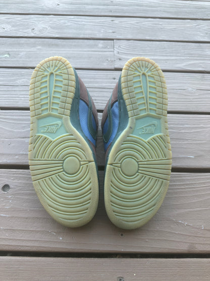 Size 9 - Nike Dunk Low Pro SB Barf