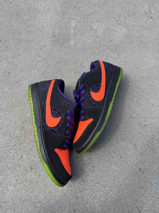 Size 11 - Nike Dunk Low Pro SB Night of Mischief