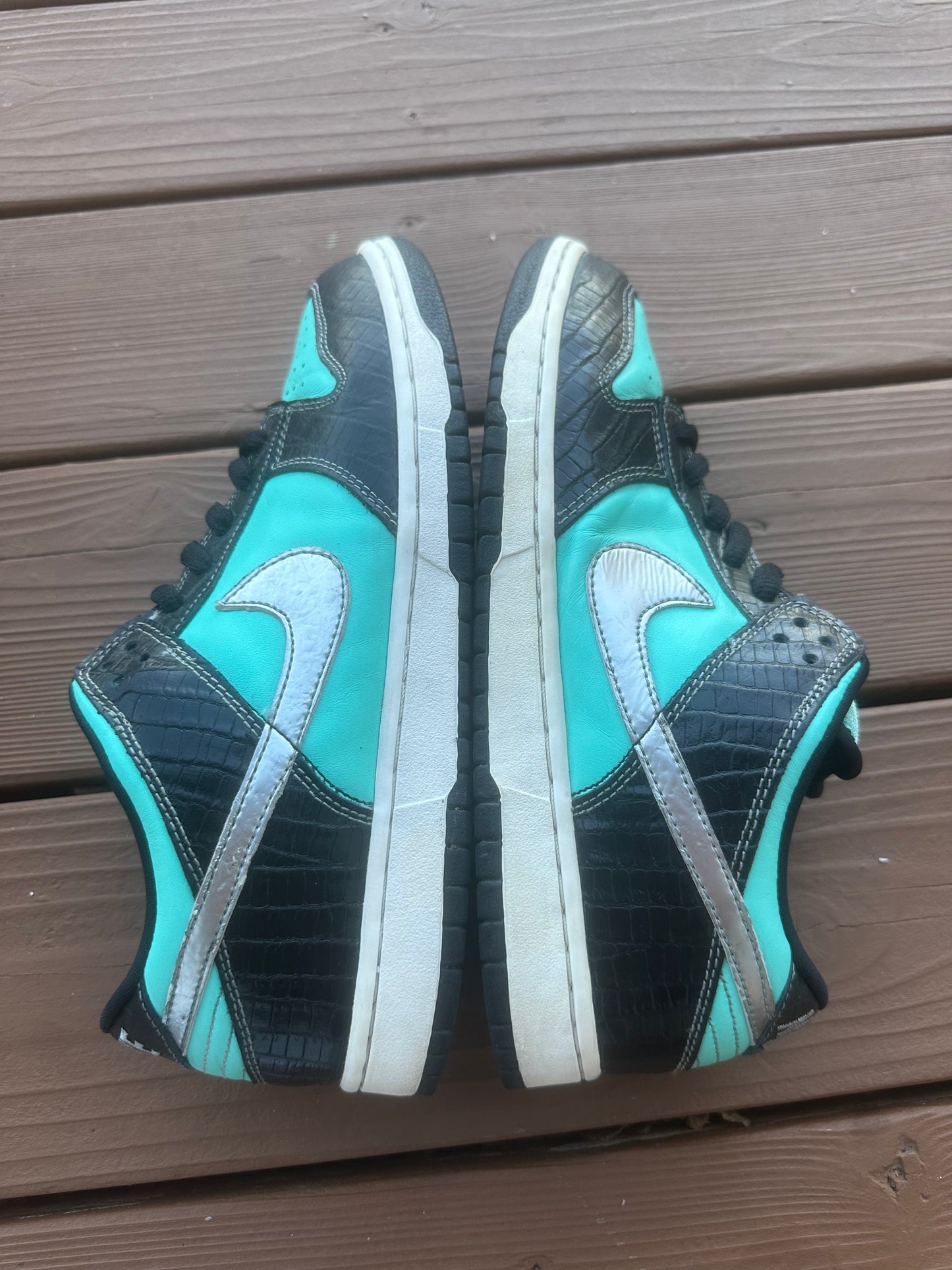 Size 10.5 - Nike SB Dunk Low Pro x Diamond Supply Co. Tiffany
