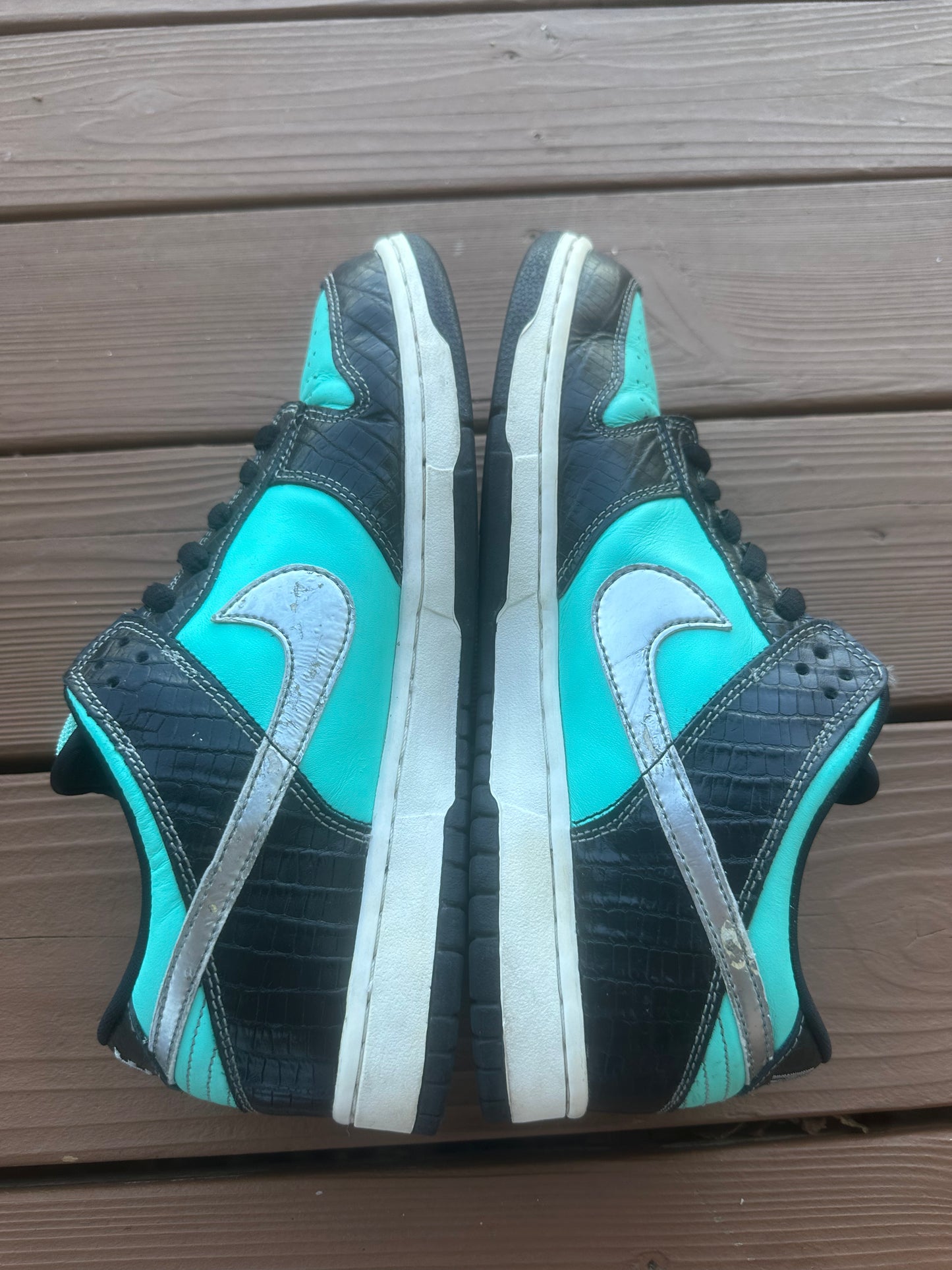 Size 10.5 - Nike SB Dunk Low Pro x Diamond Supply Co. Tiffany