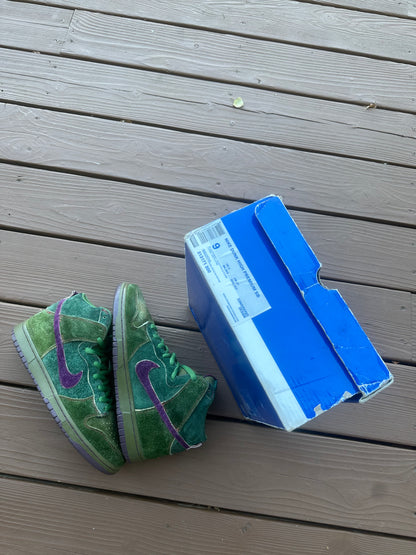 Size 9 - Nike Dunk High Premium SB Skunk