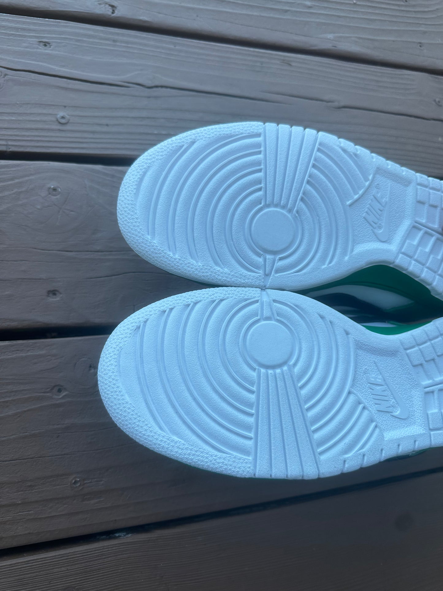 Size 11 - Nike Dunk Low Pro SB Heineken
