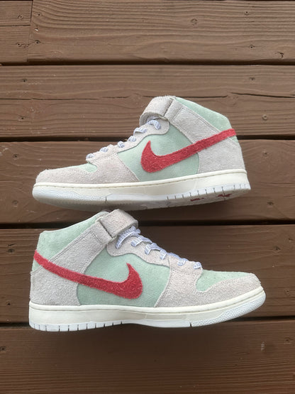 Size 10 - Nike SB Dunk Mid Pro QS White Widow