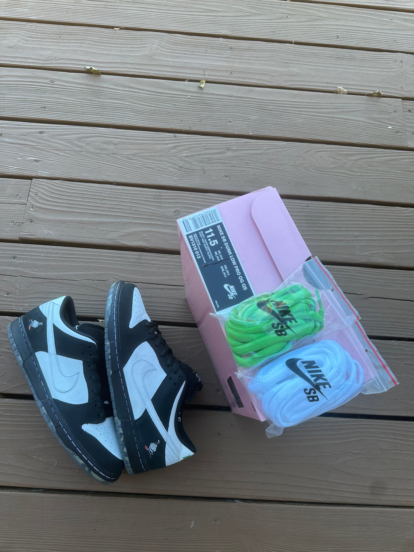 Size 11.5 - Jeff Staple x Nike SB Dunk Low Pro OG QS 'Panda Pigeon'