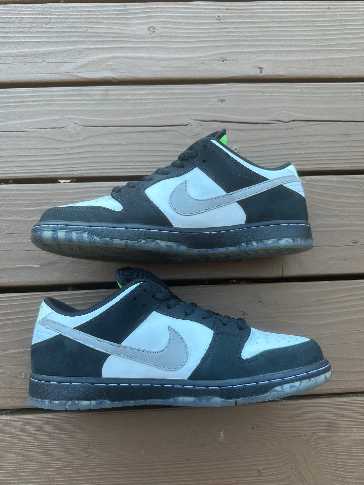 Size 11.5 - Jeff Staple x Nike SB Dunk Low Pro OG QS 'Panda Pigeon'