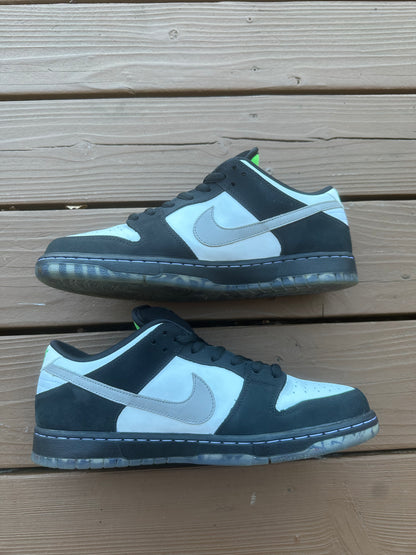 Size 11.5 - Jeff Staple x Nike SB Dunk Low Pro OG QS 'Panda Pigeon'