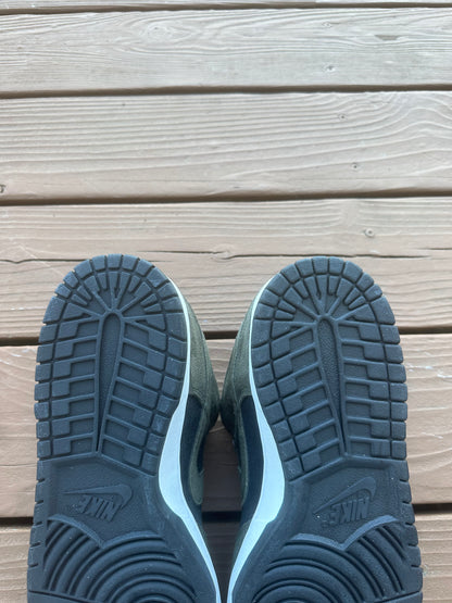 Size 10.5 - Nike Dunk Low Pro SB Un-Loden