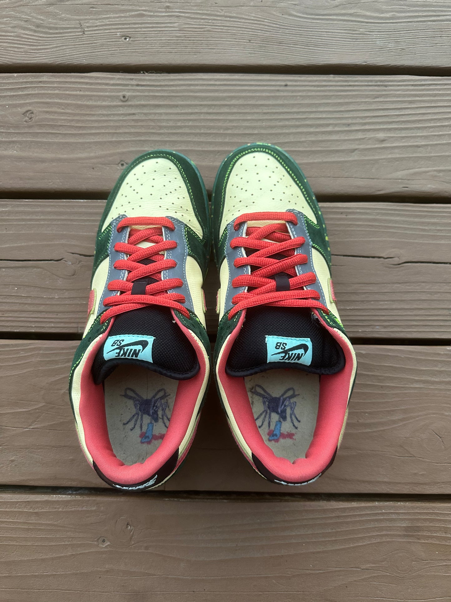 Size 11.5 - Nike Dunk Low Premium SB Mosquito