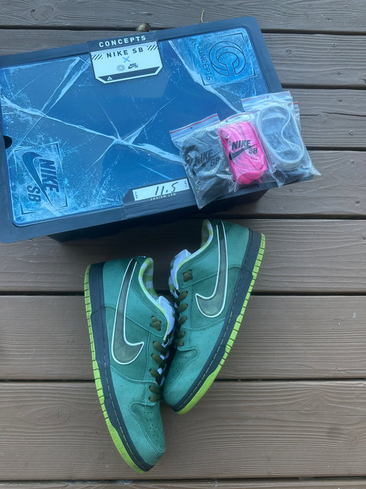 Size 11.5 - Concepts x Nike SB Dunk Low Premium Green Lobster Special Box