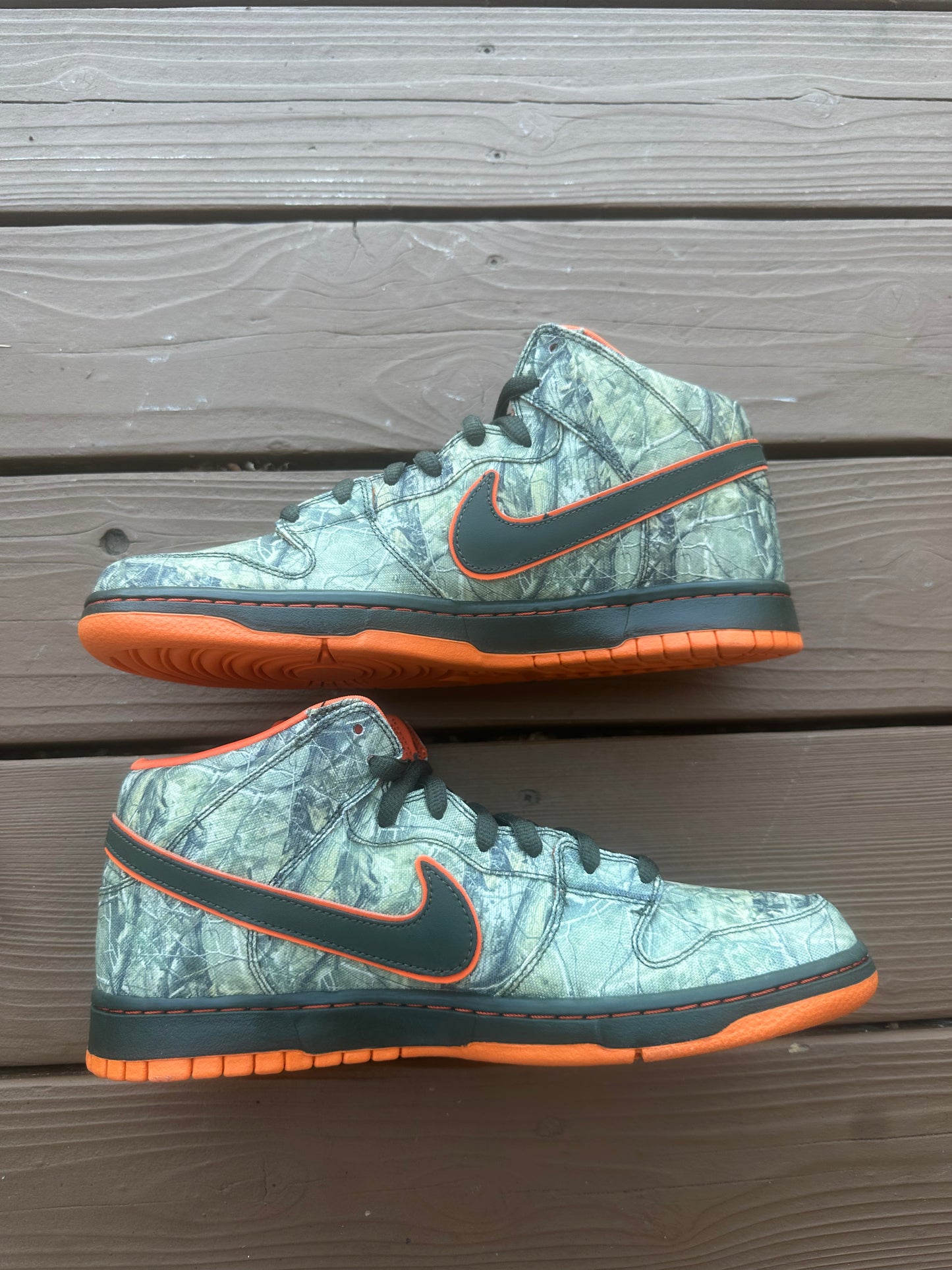 Size 11 - Nike Dunk Mid Premium SB Real Tree Camo