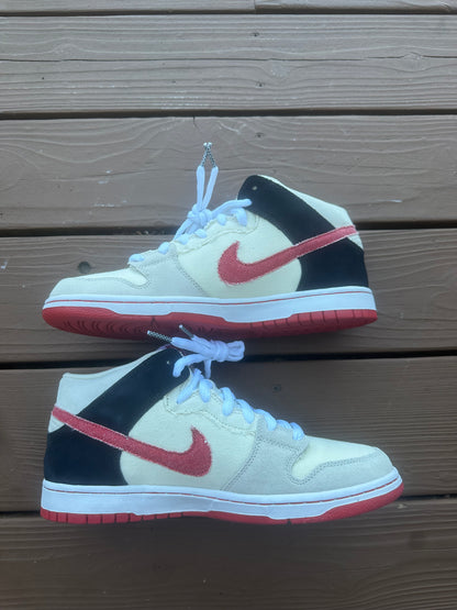 Size 10.5 - Nike Dunk Mid Pro SB Ryu