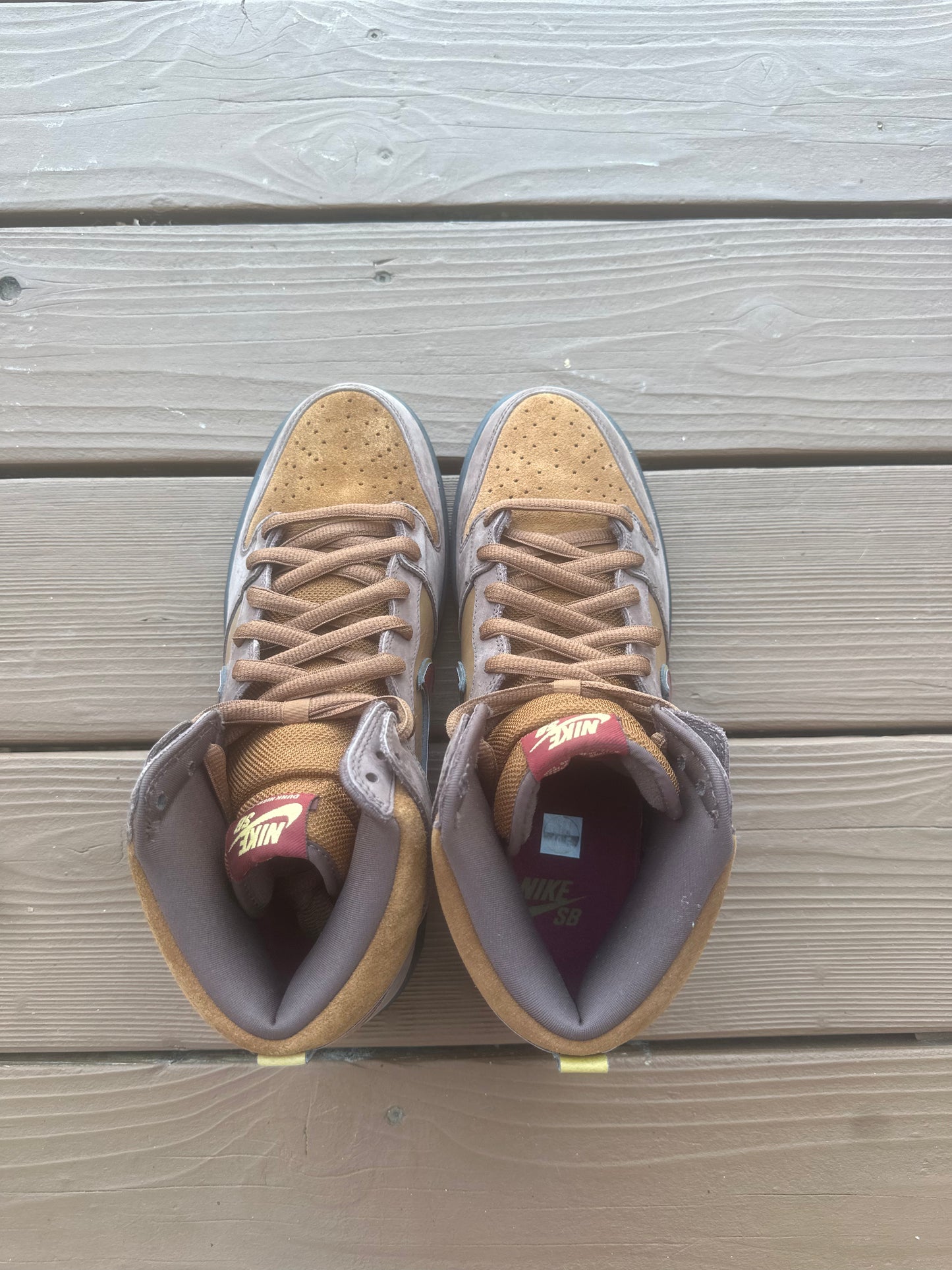 Size 10.5 - Nike Dunk High Premium SB Cigar City