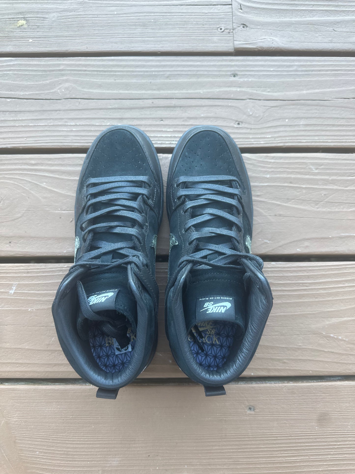 Size 10.5 - Black Bar x SB Zoom Dunk High Pro Black