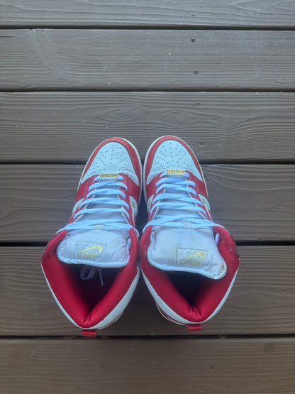 Size 10 - Supreme x Dunk High Pro SB Red Stars