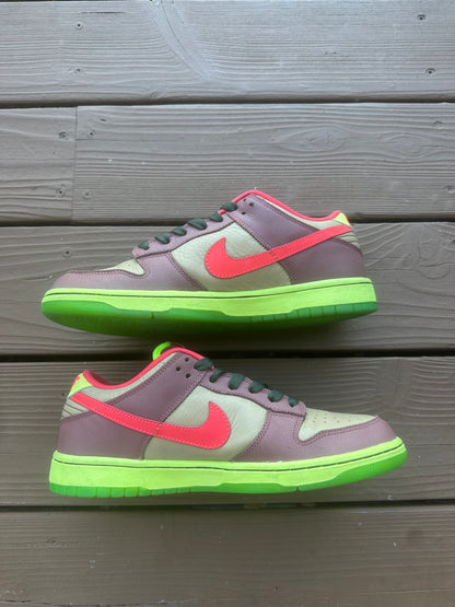 Size 9.5 - Nike Dunk Low Premium SB Toxic Sea Robin