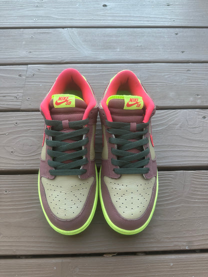 Size 9.5 - Nike Dunk Low Premium SB Toxic Sea Robin