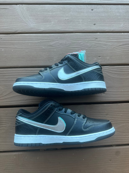 Size 9 - Diamond Supply Co. x Nike SB Dunk Low Pro Black Diamond