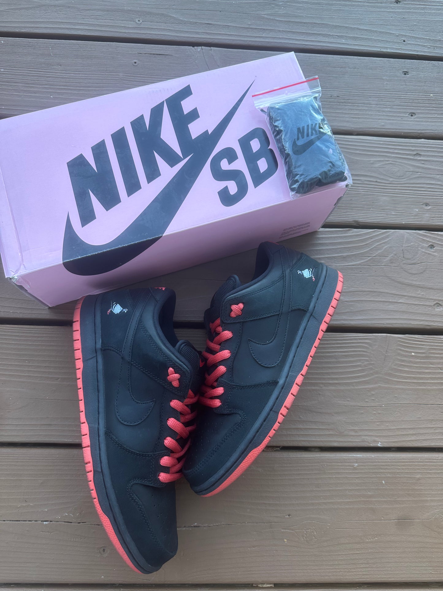 Size 9 - Jeff Staple x Nike SB Dunk Low TRD QS Black Pigeon