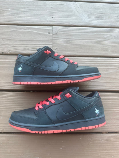 Size 9 - Jeff Staple x Nike SB Dunk Low TRD QS Black Pigeon
