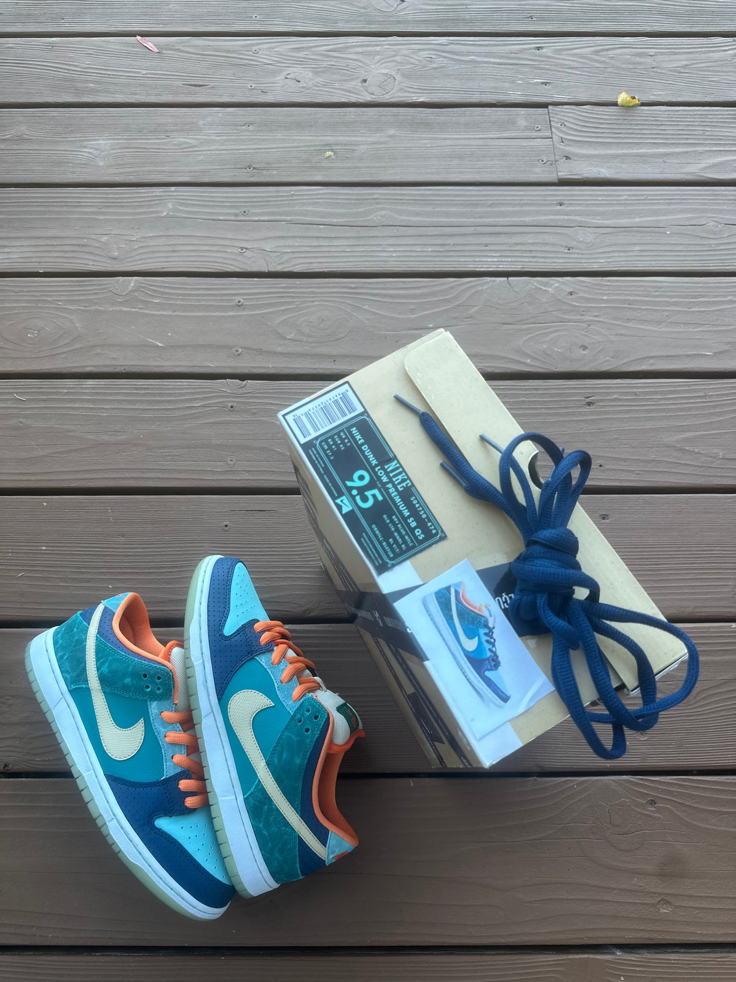 Size 9.5 - Nike Dunk Low Premium SB MIA