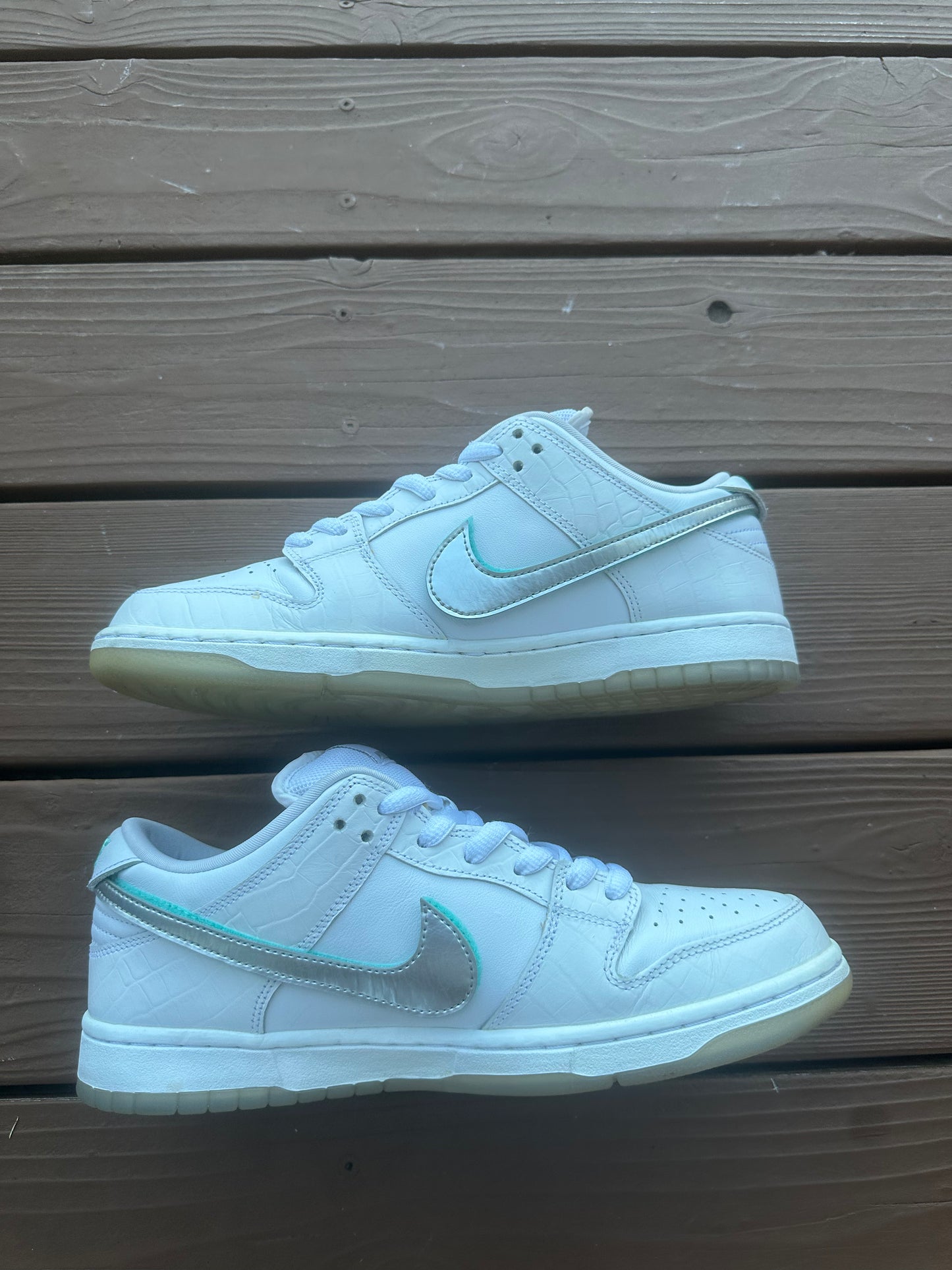 Size 10 - Diamond Supply Co. x Nike SB Dunk Low Pro White Diamond