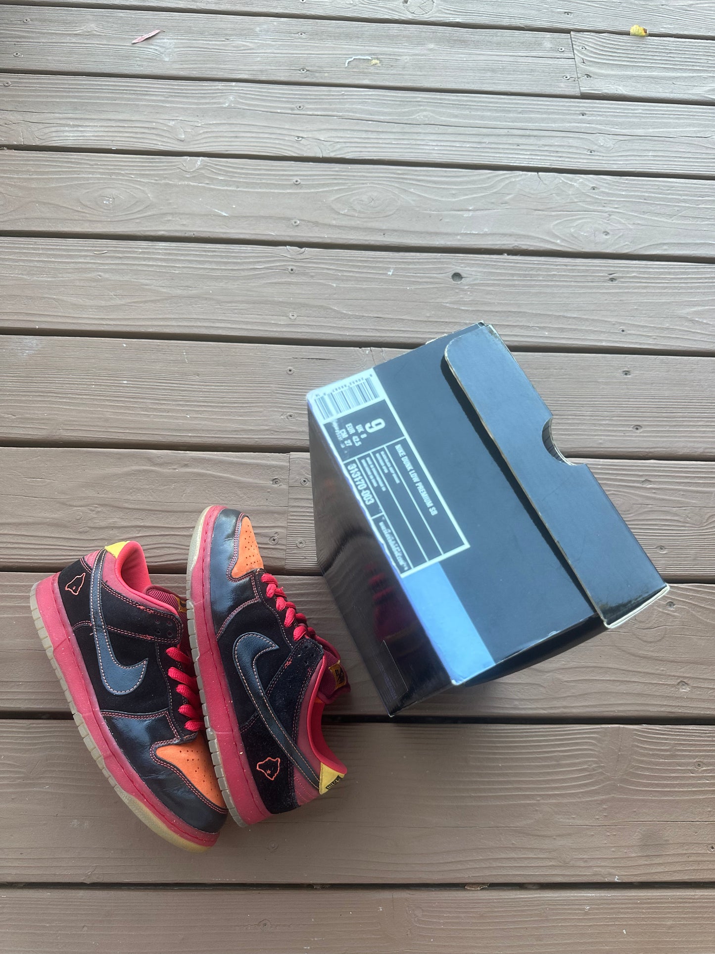 Size 9 - Nike Dunk Low Premium SB Hawaii