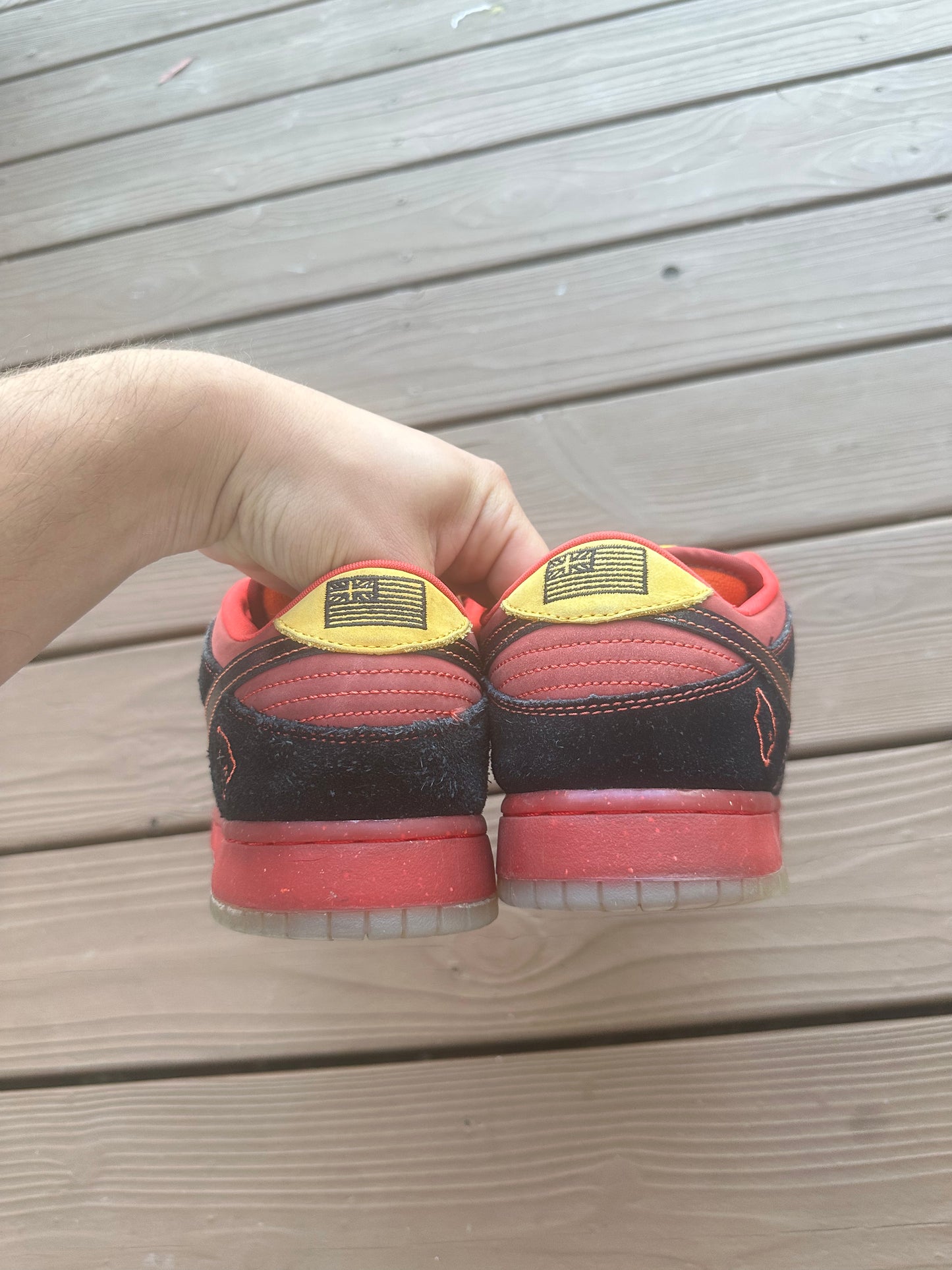 Size 9 - Nike Dunk Low Premium SB Hawaii