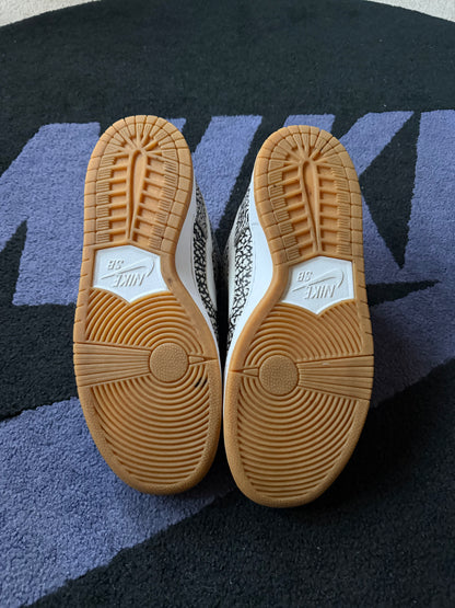 Size 10.5 - Nike Dunk Low Pro SB Road