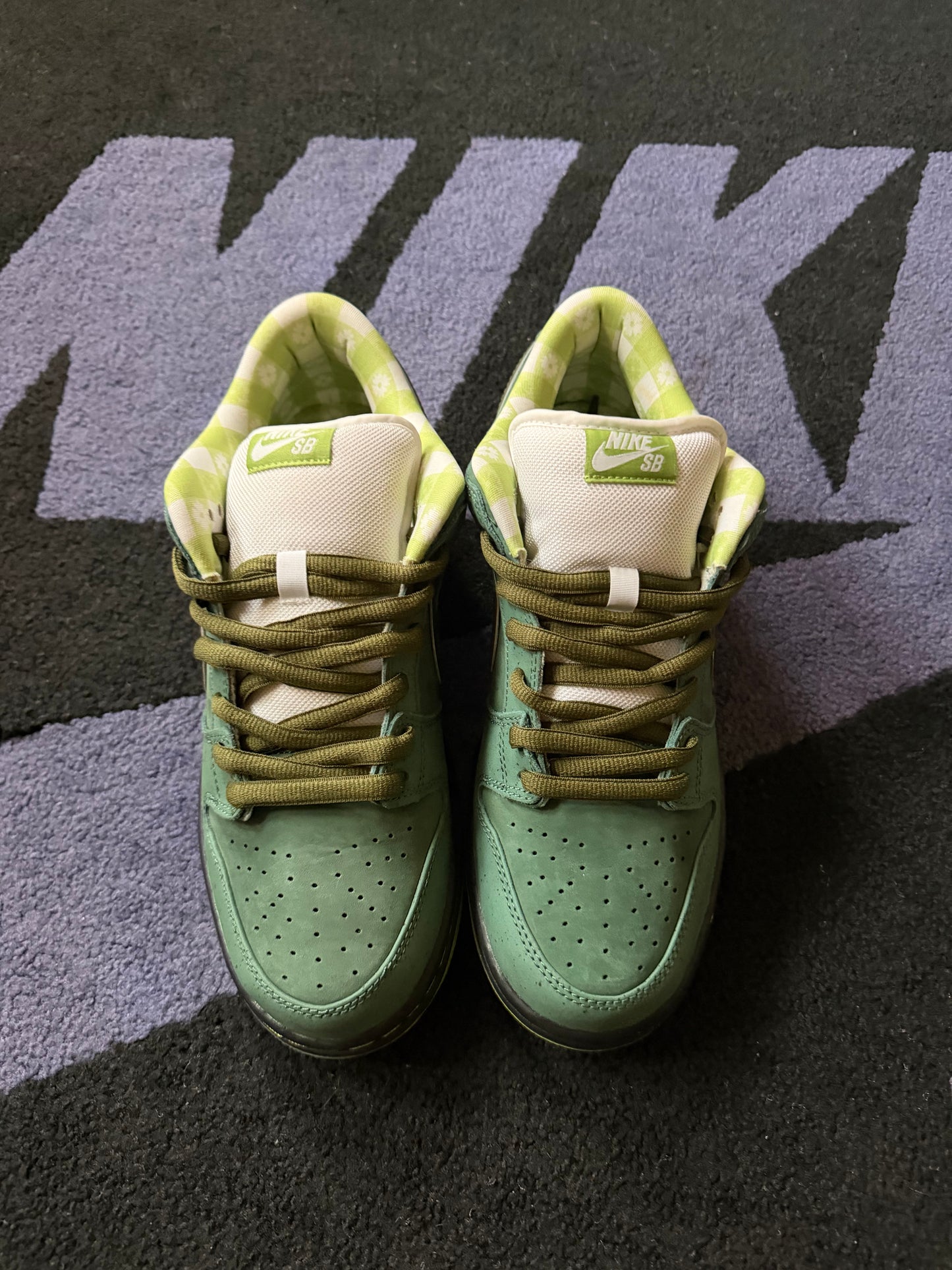 Size 10 - Concepts x Nike SB Dunk Low Premium Green Lobster Special Box