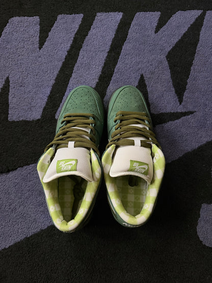 Size 10 - Concepts x Nike SB Dunk Low Premium Green Lobster Special Box