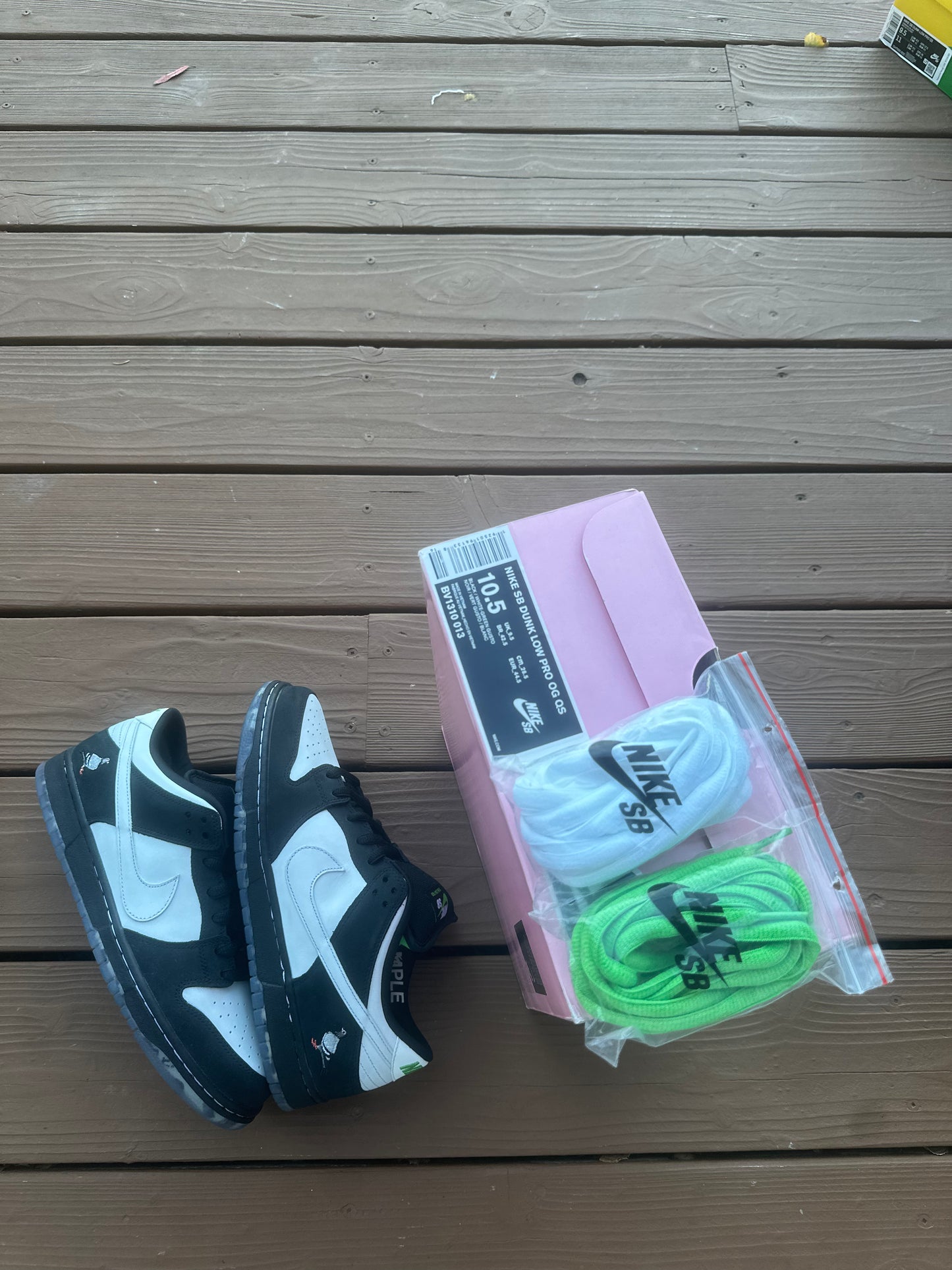 Size 10.5 - Jeff Staple x Nike SB Dunk Low Pro OG QS Panda Pigeon