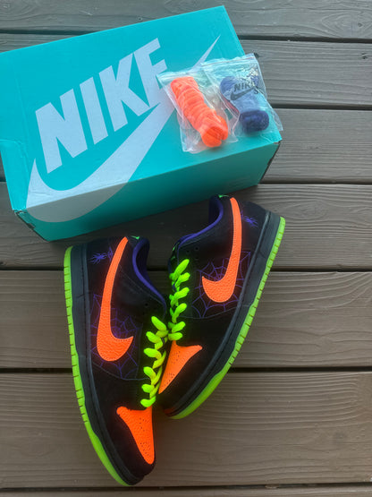 Size 10 - Nike Dunk Low Pro SB Night of Mischief