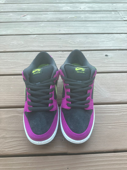 Size 9.5 - Nike Dunk Low Pro SB ACG Terra Red Plum
