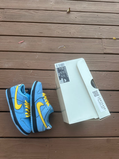 Size 9.5 - The Powerpuff Girls x Dunk Low Pro SB QS 'Bubbles'