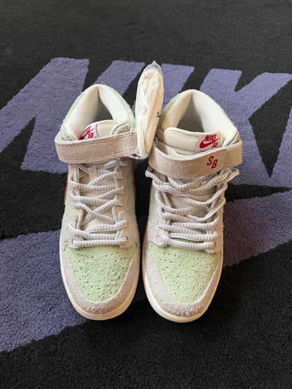 Size 10 - Nike SB Dunk Mid Pro QS White Widow