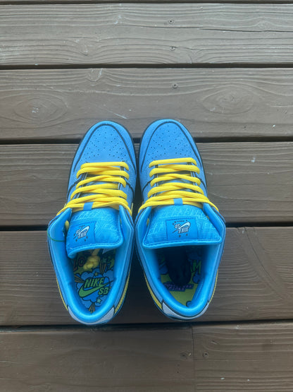 Size 9.5 - The Powerpuff Girls x Dunk Low Pro SB QS 'Bubbles'