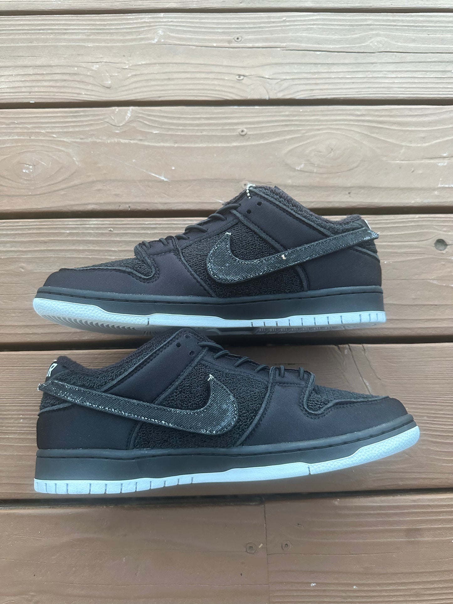Size 11 - Gnarhunters x Nike SB Dunk Low Pro QS
