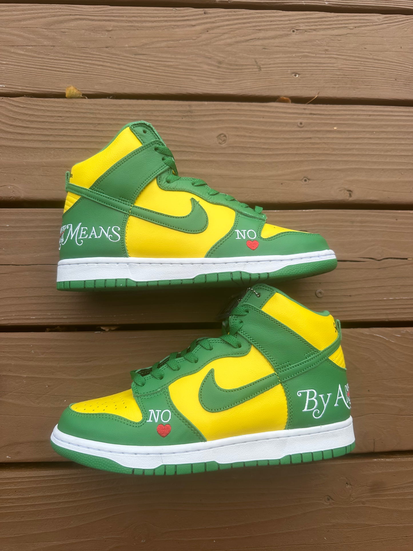 Size 9 - Supreme x Dunk High SB By Any Means - Brazil