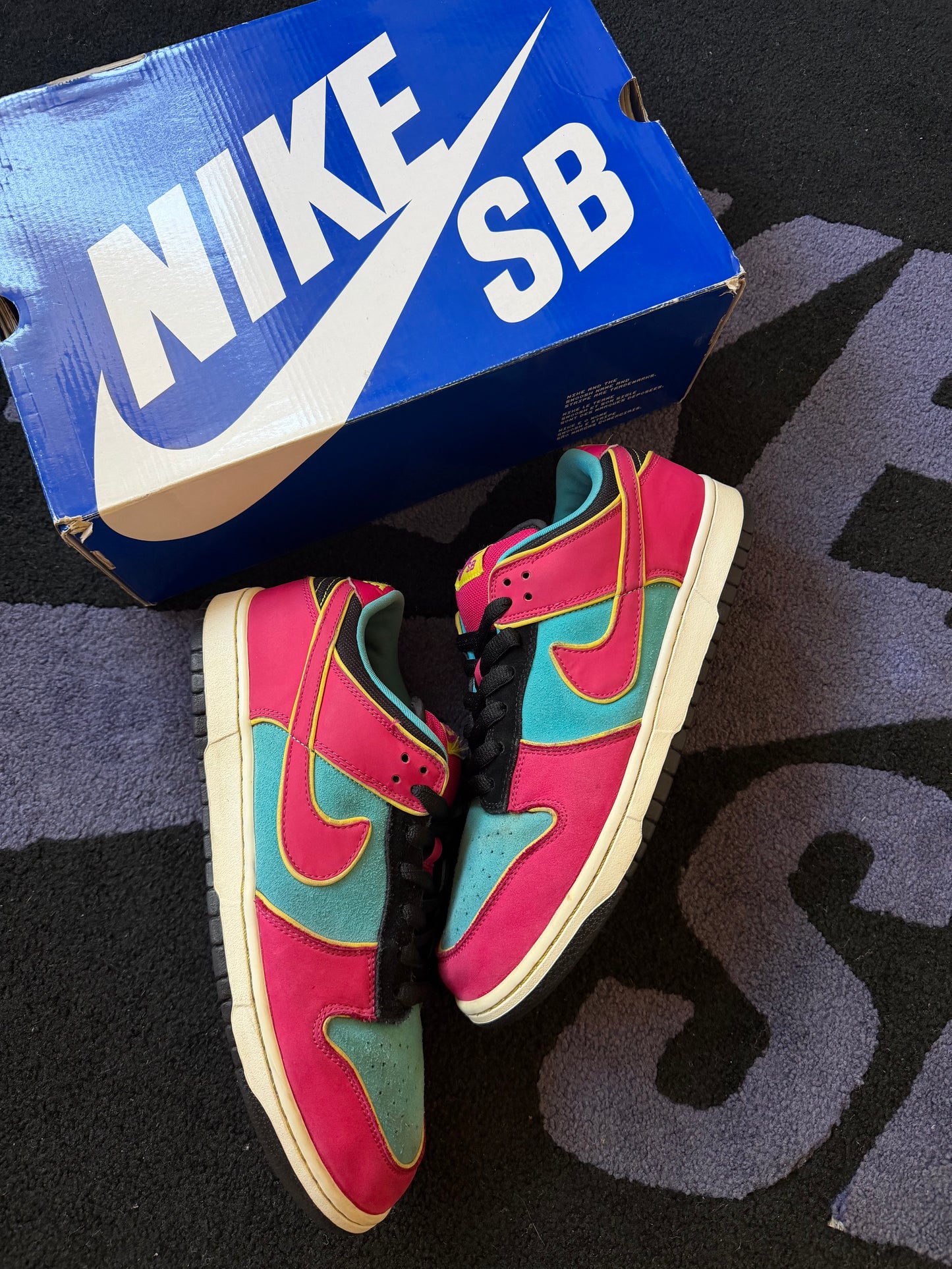 Size 10.5 - Nike Dunk Low Pro SB Ms. Pacman