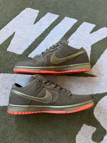 Size 10.5 - Nike Dunk Low Premium SB Levi's