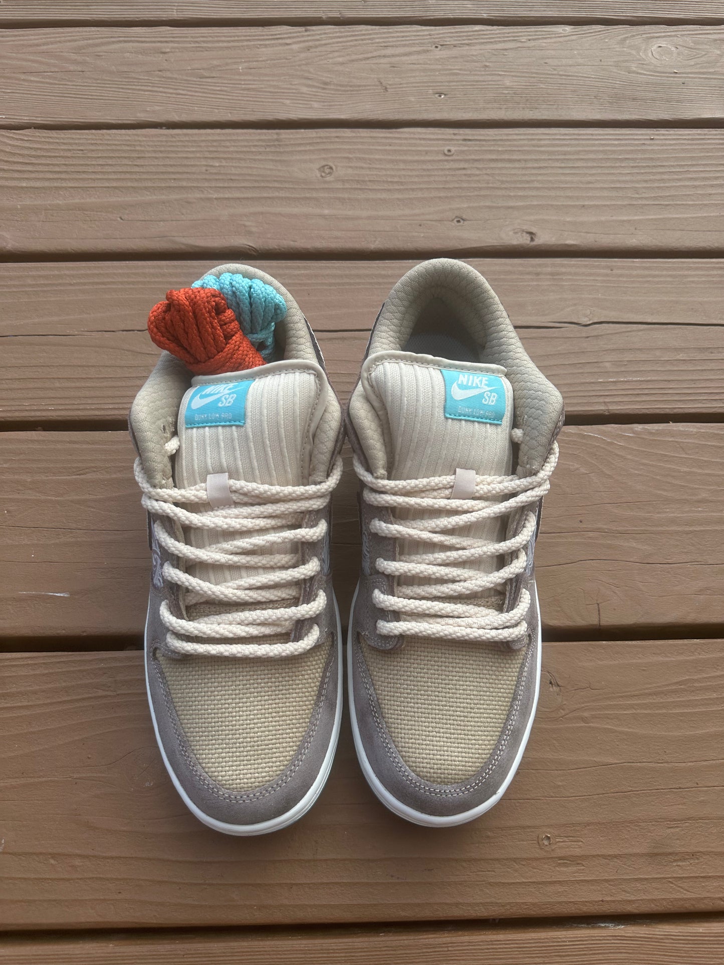 Size 10 - Nike SB Dunk Low Big Money Savings