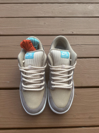 Size 10 - Nike SB Dunk Low Big Money Savings