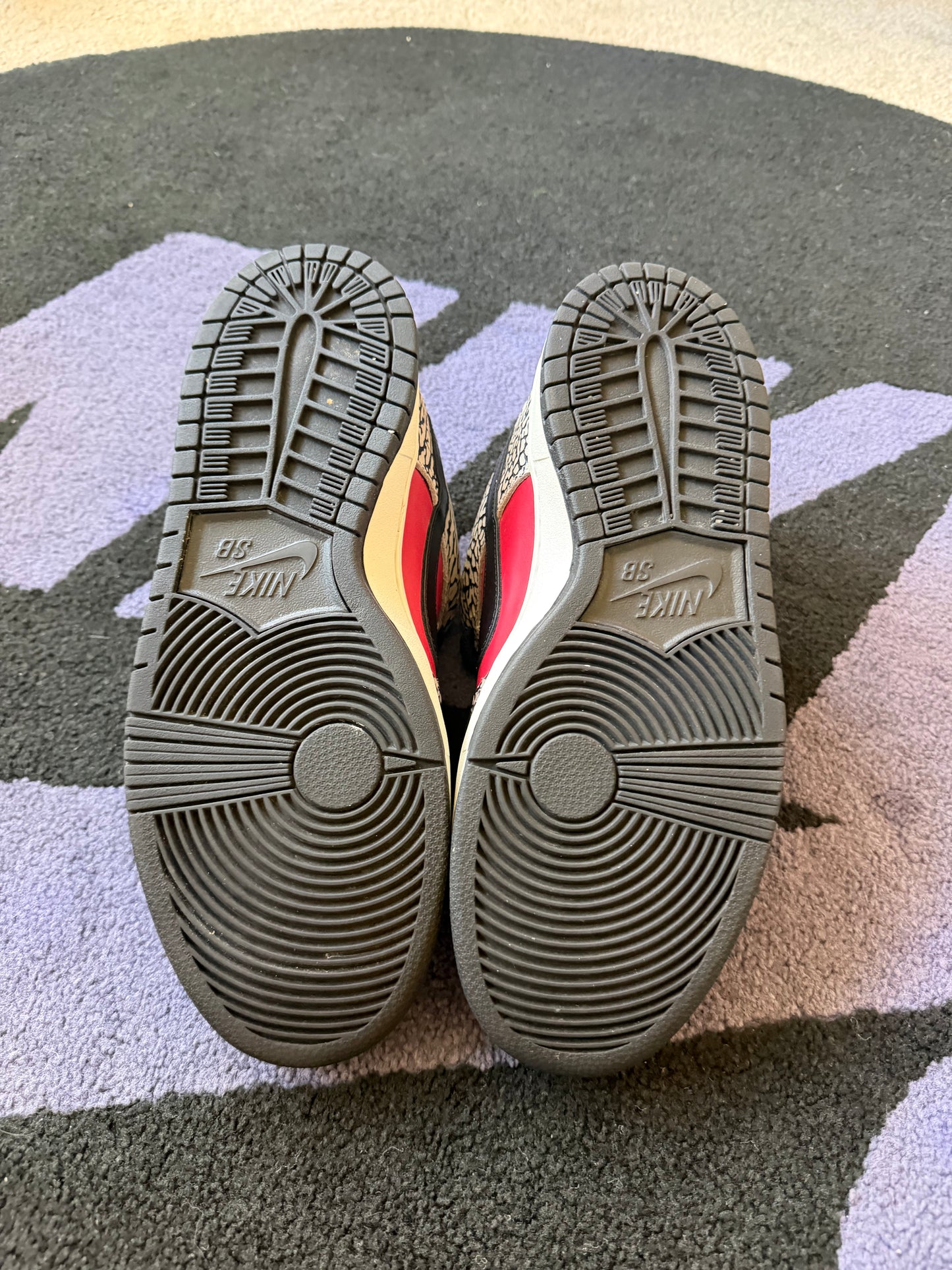 Size 9.5 - Supreme x Nike SB Dunk Low Premium Red Cement